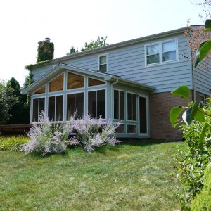 Custom Sunrooms | TimberBuilt Rooms | 3-Season Sunrooms
