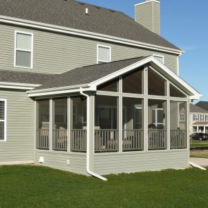 Enclosed Cedar Screen Rooms | TimberBuilt Rooms